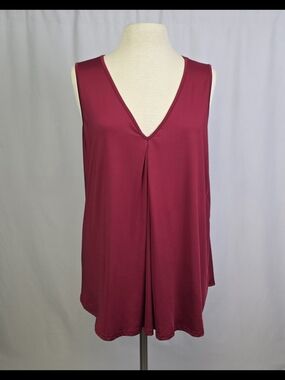 Women's SHEIN Burgundy V Neck Pleated Sleeveless Top Size 2XL